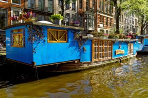 Blaues Hausboot Amsterdam