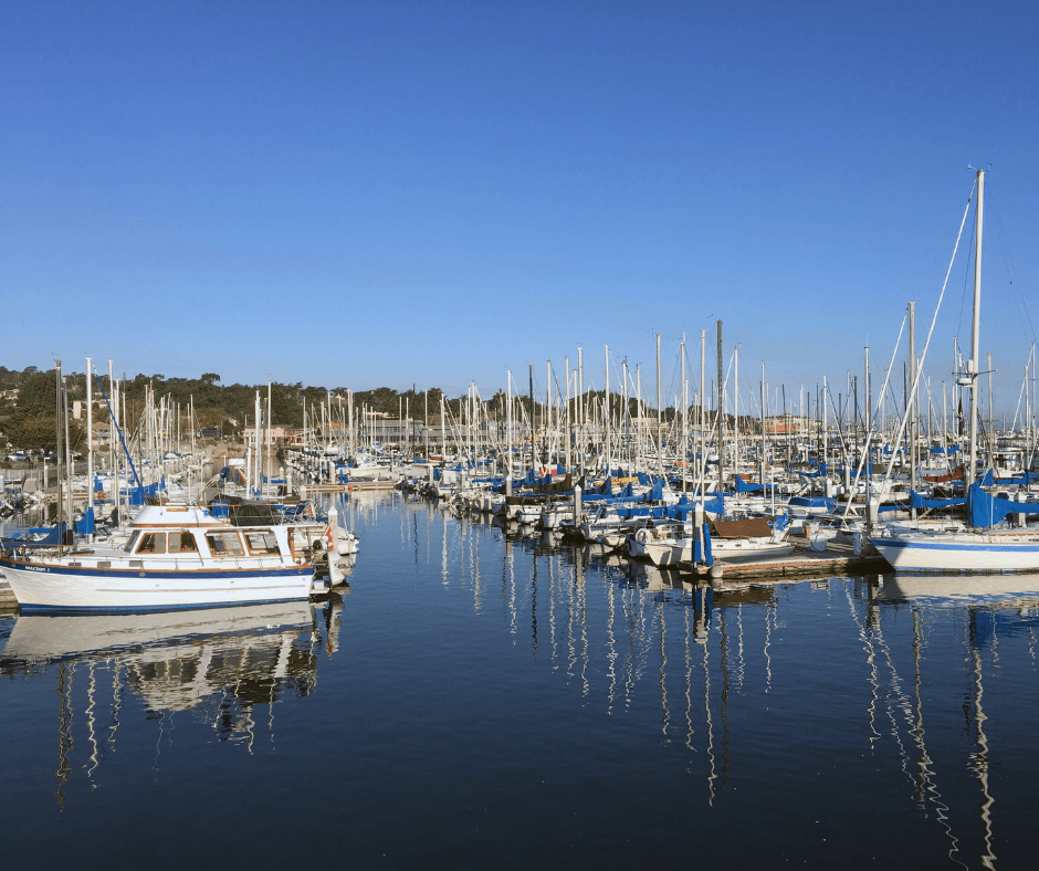 Boote im Hafen Marina Yachthafen
