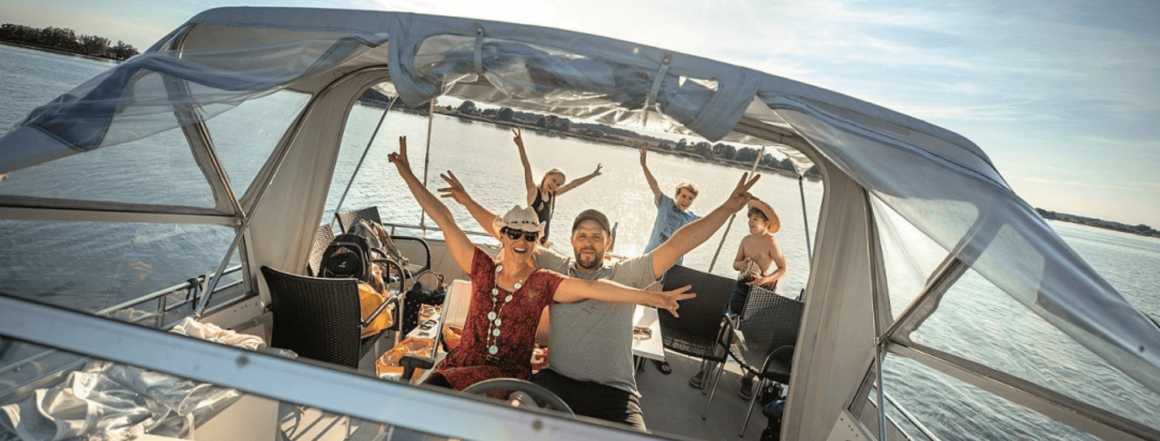 Urlaub mit Kindern in Deutschland am See – Hausbootspaß für die ganze Familie