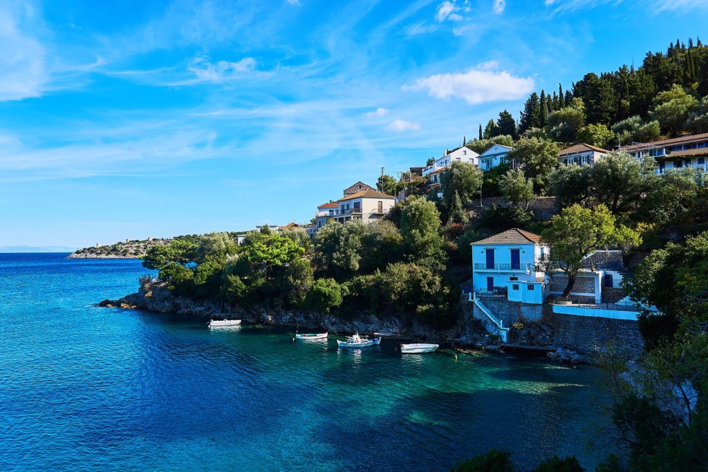 boat hire in Greece