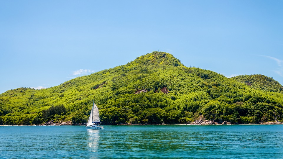 Sailing in Seychelles