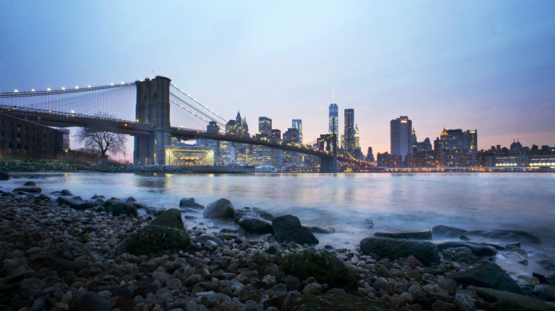 Hudson River & New York City Skyline 