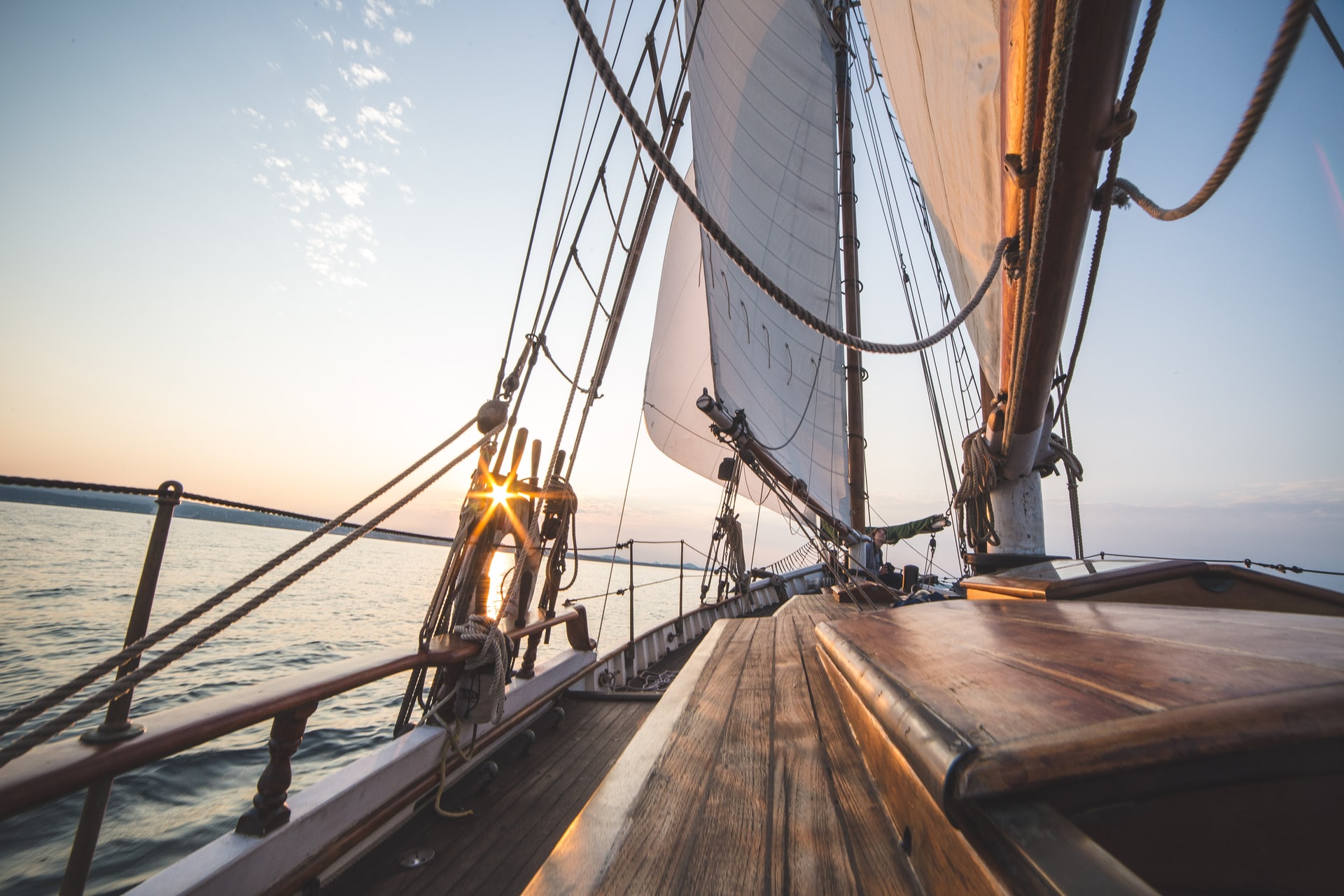 sailing on a bowline