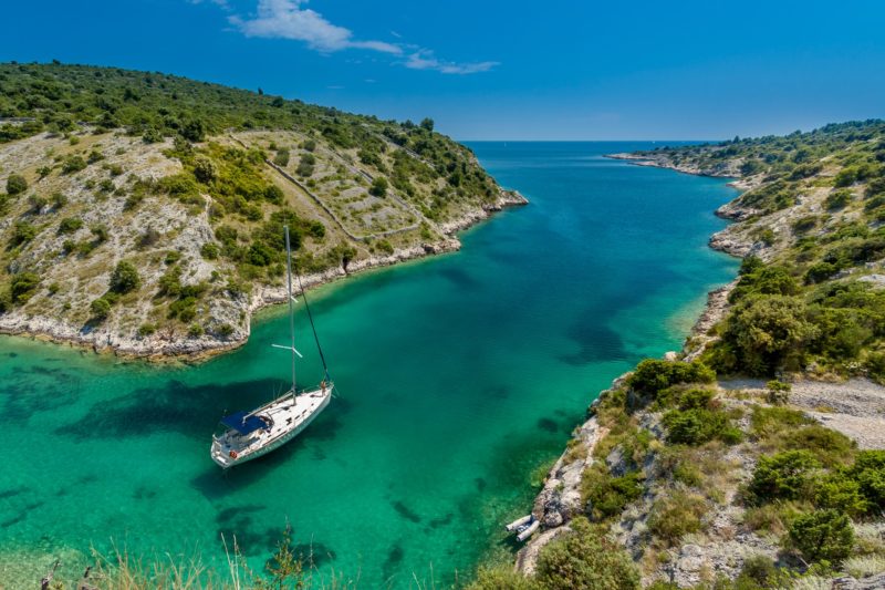 Boat Camping 