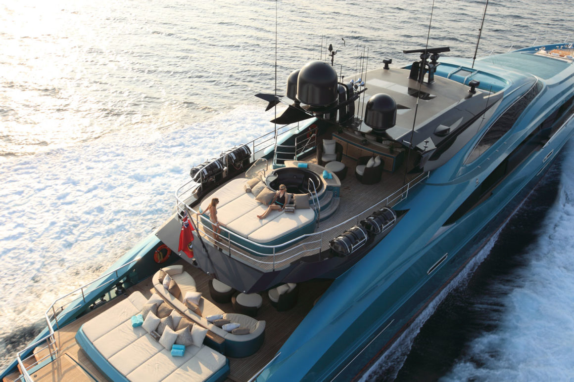 Luxury yacht charter