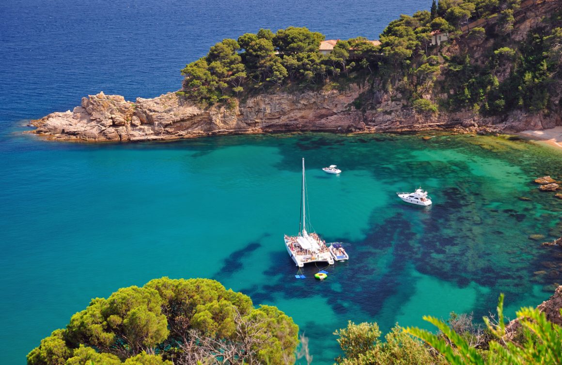 Catamarans and Yachts in Costa Brava