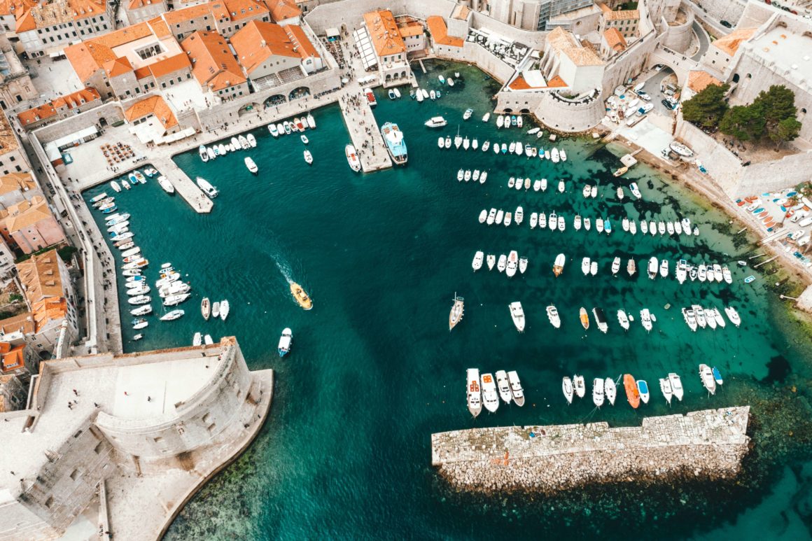 El puerto de Dubrovnik desde el aire
