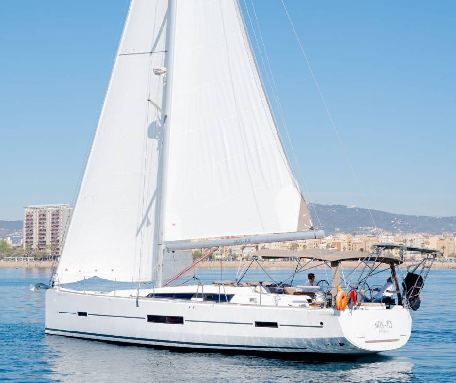 Vive la America's Cup desde un Velero para 9 personas