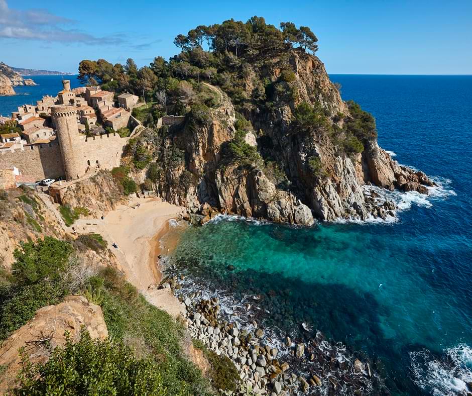 Cala salvaje en Tossa de Mar