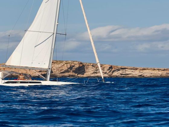 Alquiler catamarán Ibiza
