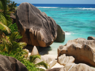 Rocce granito spiaggia Seychelles.