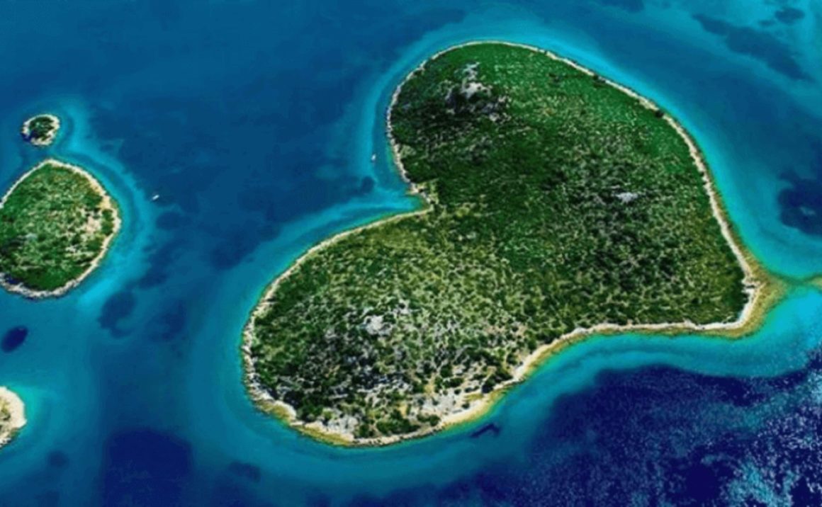 Dit eiland in Kroatie, is on bewoond, wat het zo mooi maakt. 