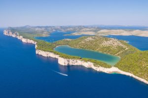 Dugi Otok słone jezioro