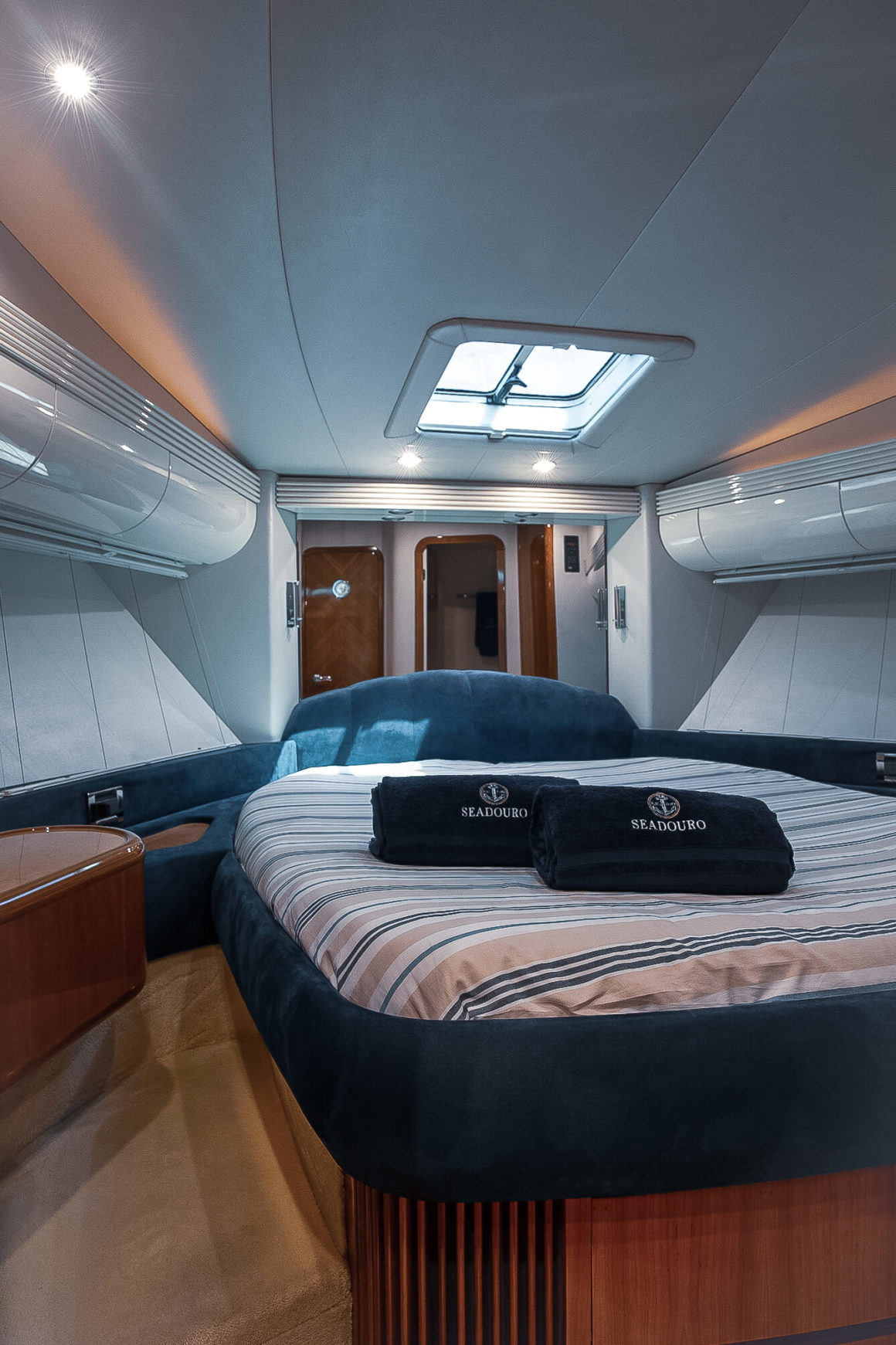 Passe alguns dias a bordo com direito à cabines espaçosas e confortáveis