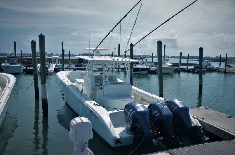 Center console boat prepared to go fishing