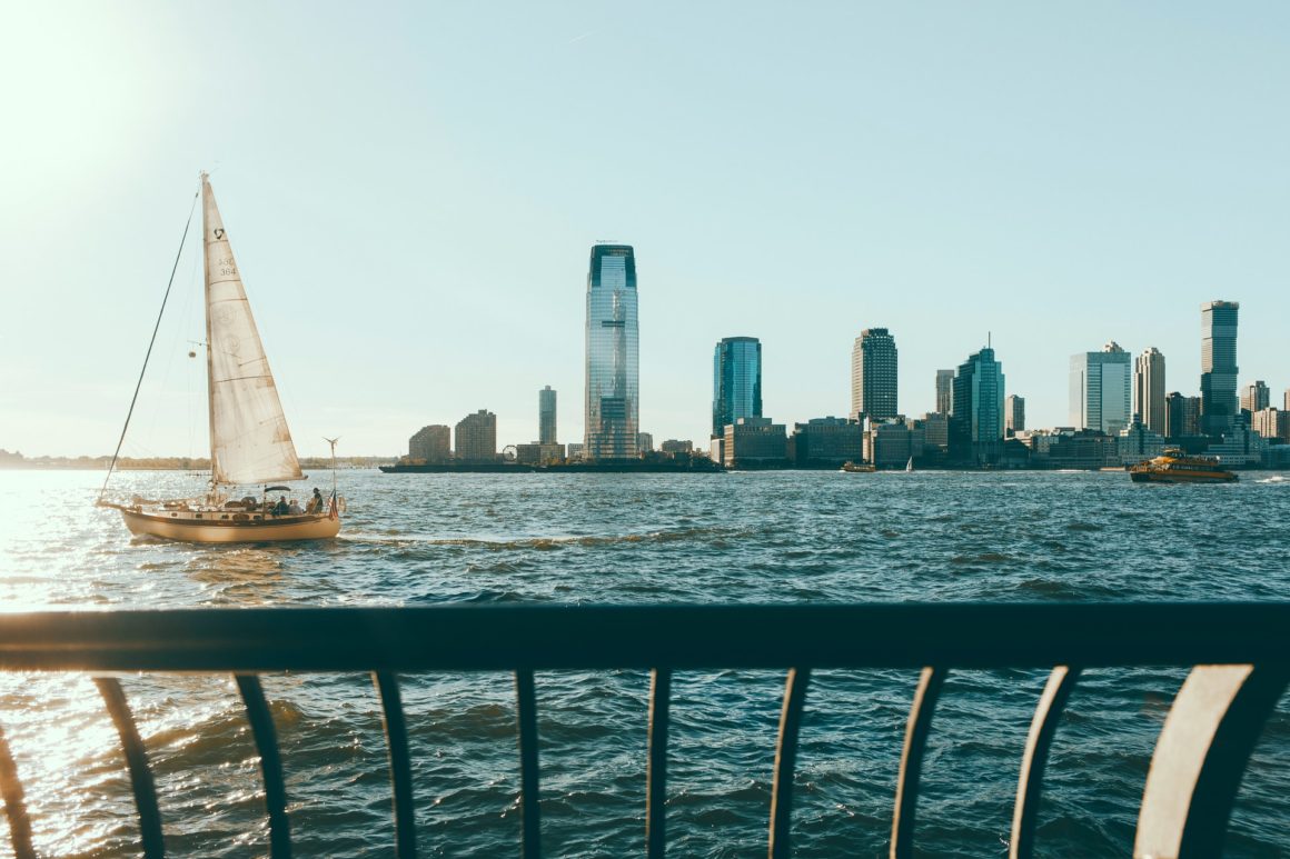 New York City Cruise, NYC Boat Tour Activities