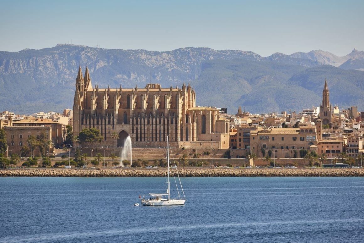 Palma de Mallorca from the water with a view of the cathedral
