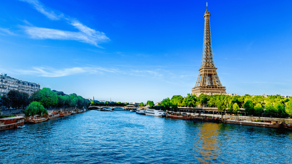 Balade en bateau à Paris
